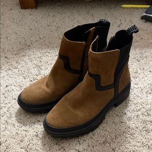Lucky Brand Tan and Black Suede Combat Chelsea Boots